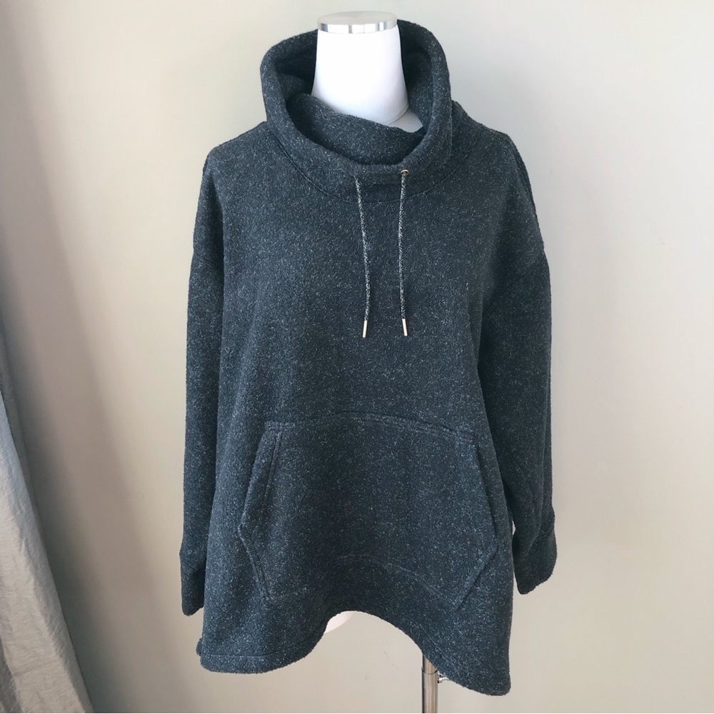 NWT Nike Black Speckled Fleece Gold Swoosh Cowl neck Pullover Jacket M